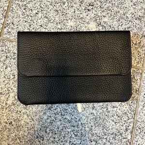 Cuyana System Black Leather Pouch 9inch
